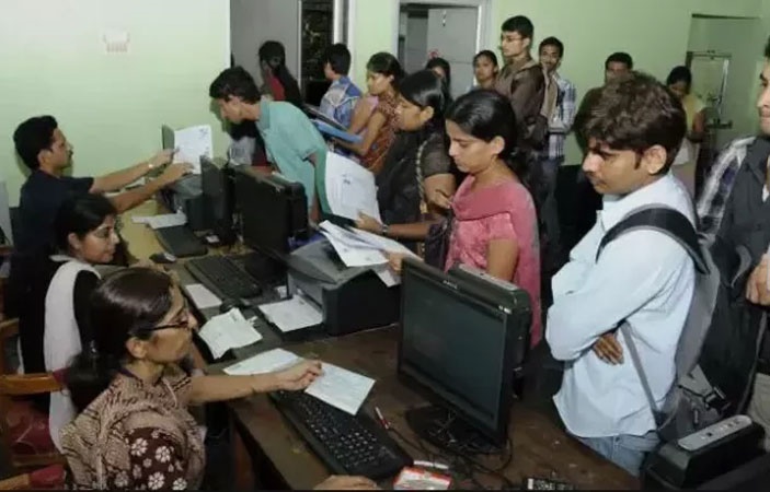 Despite Government Notification students being charged Admission Fee