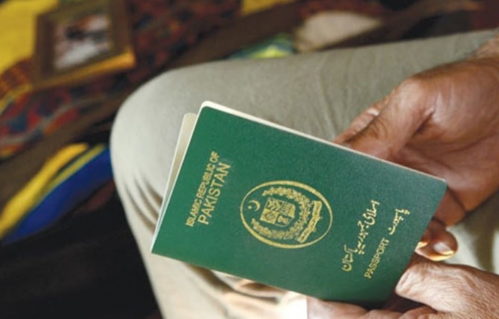 Pakistani Students can now have Canadian Study Visa in 20 days