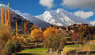 4 reasons to see the charming Pakistan Right Now!