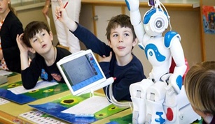 Within 10 Years Intelligent Machines will replace Teachers