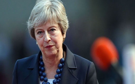 British Prime Minister request with MPs to turn Corner