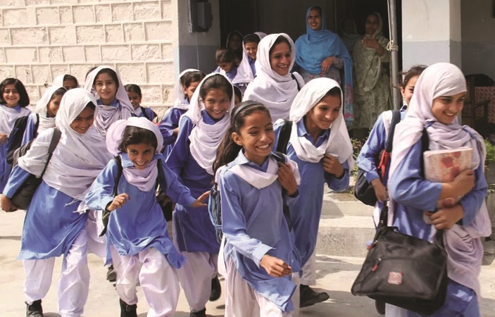 Schools Reopen After Summer Vacations in Sindh, KP and Balochistan