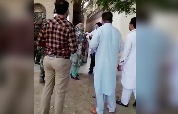 کراچی میں انٹر میڈیٹ کا پرچہ ملتوی کر دیا گیا